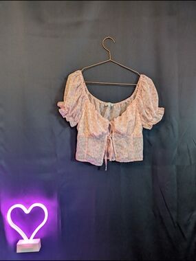 Love Tree Blush Floral Tie-Front Puff Sleeve Top Crop